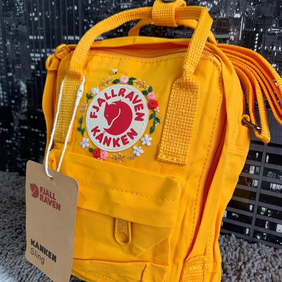Fjallraven Kanken sling crossbody bag embriodered - Picture 2 of 5